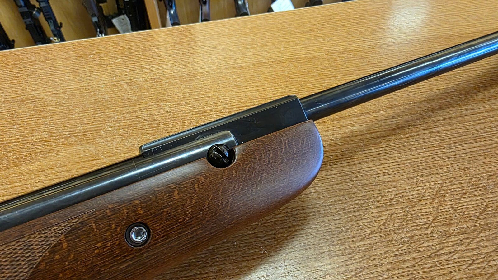 Senapan Weihrauch .20 HW 95 (3)